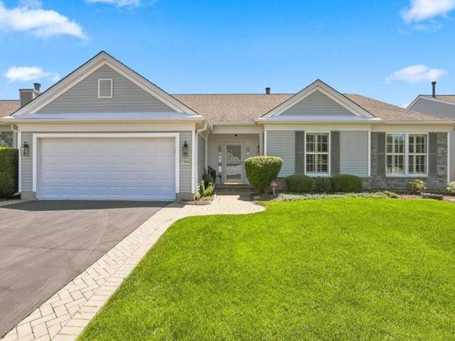 House for sale in Mchenry, Illinois