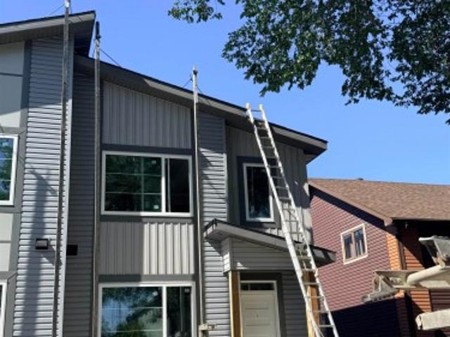 House for sale in Wedgewood, Alberta