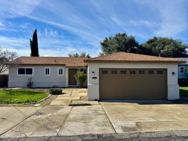 House for sale in Angels Camp, California