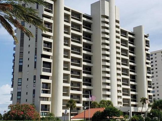 Condo for sale in Clearwater, Florida