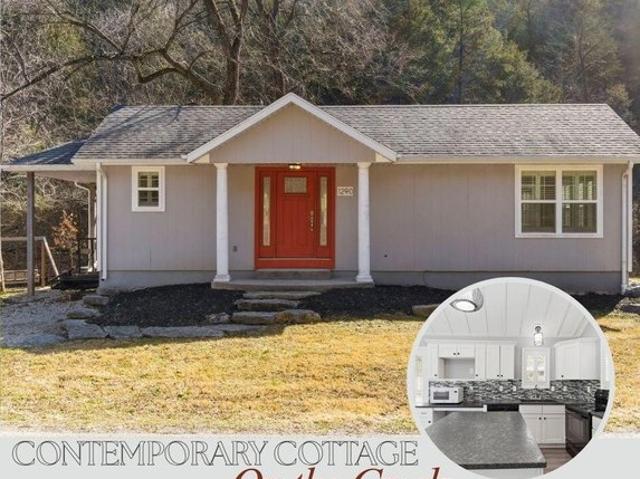 House for sale in Stone, Missouri