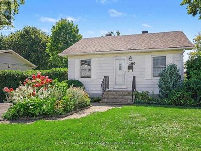 House for sale in Orléans Central, Ottawa