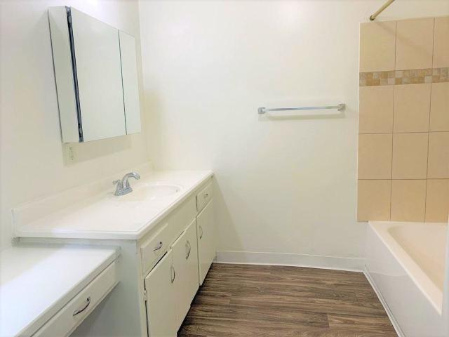 Apartment for rent in Garden Grove, California