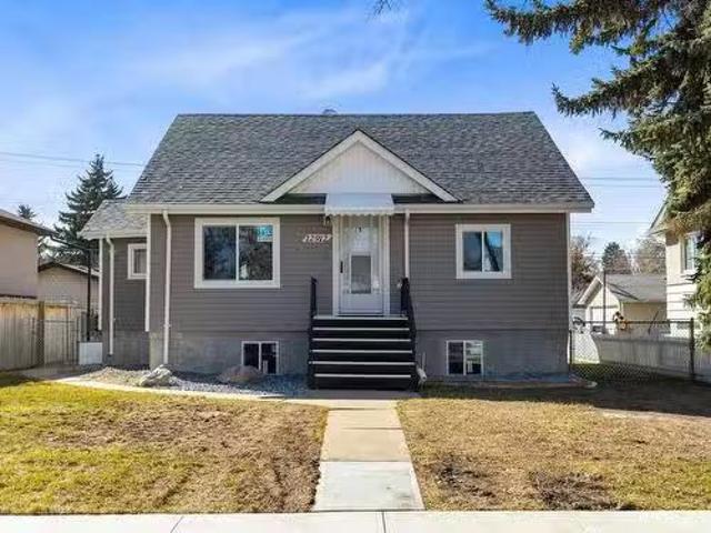 House for sale in Wedgewood, Alberta