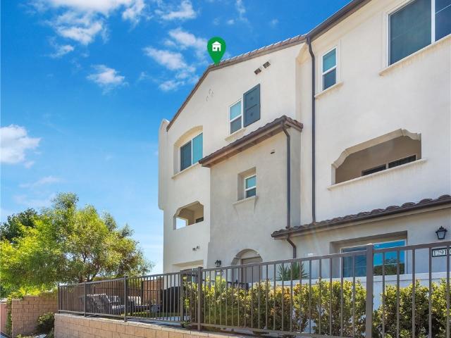 Condo for sale in La Mirada