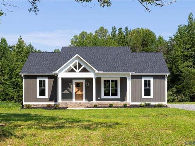 House for sale in Farmville, Prince Edward County