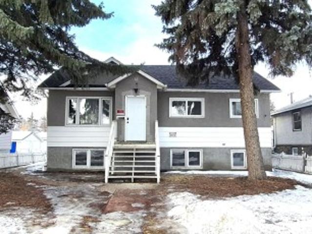 House for sale in Wedgewood, Alberta