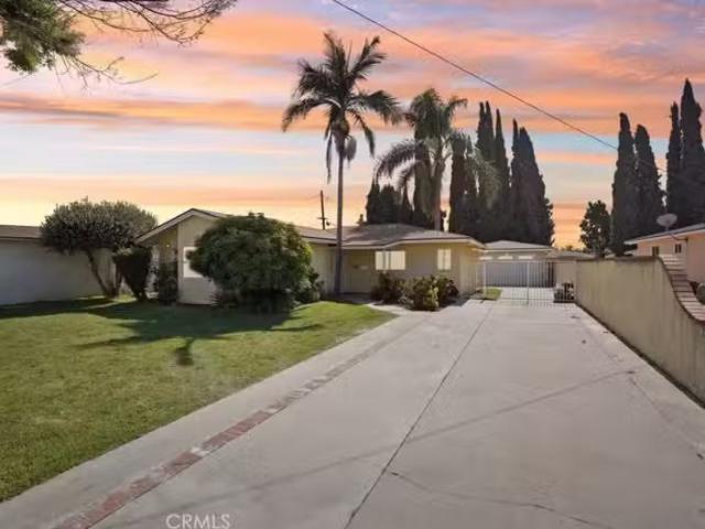 House for sale in Downey