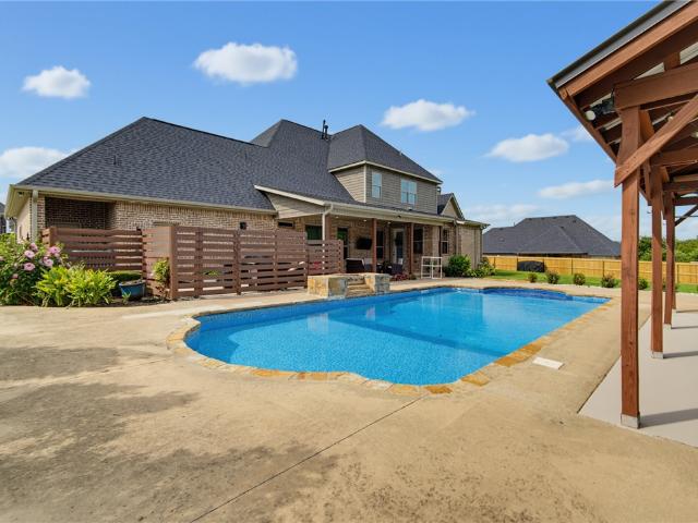 House for sale in Ark