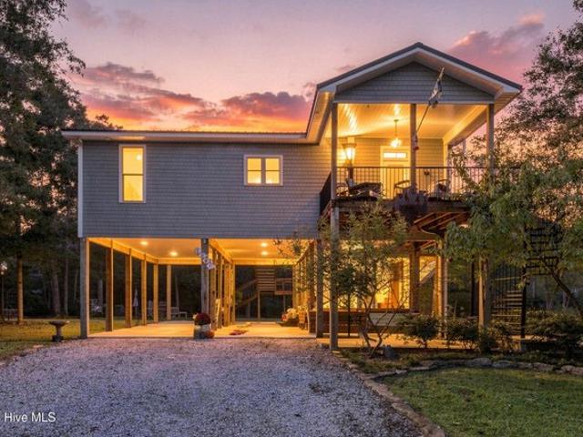 House for sale in Burgaw, Pender County