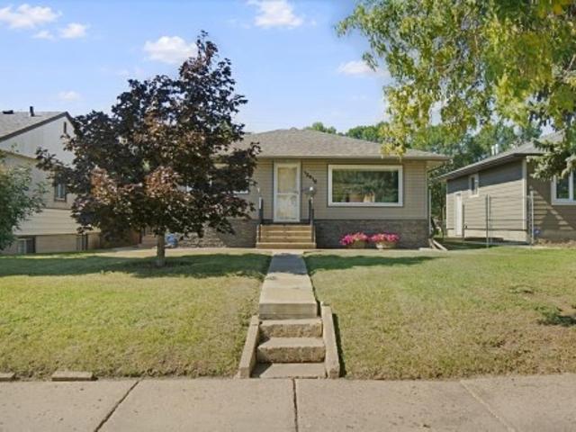 House for sale in Wedgewood, Alberta