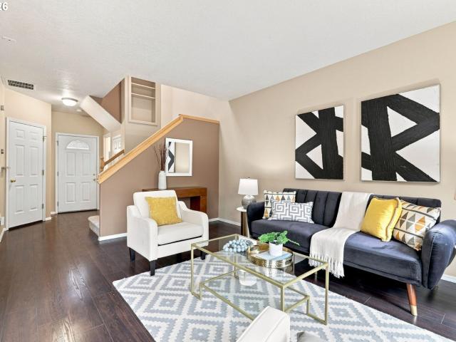 Townhouse for sale in Oregonia
