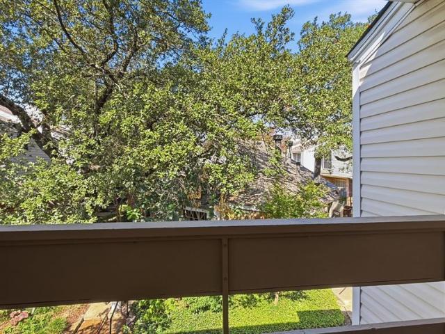 Condo for sale in Dallas, Texas