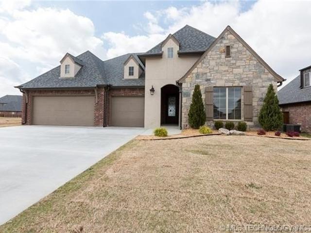 House for sale in Jenks, Oklahoma