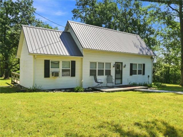 House for sale in Ray, Missouri