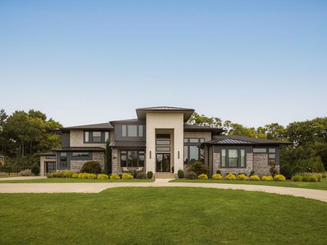 House for sale in Twin Springs Estates, Brentwood