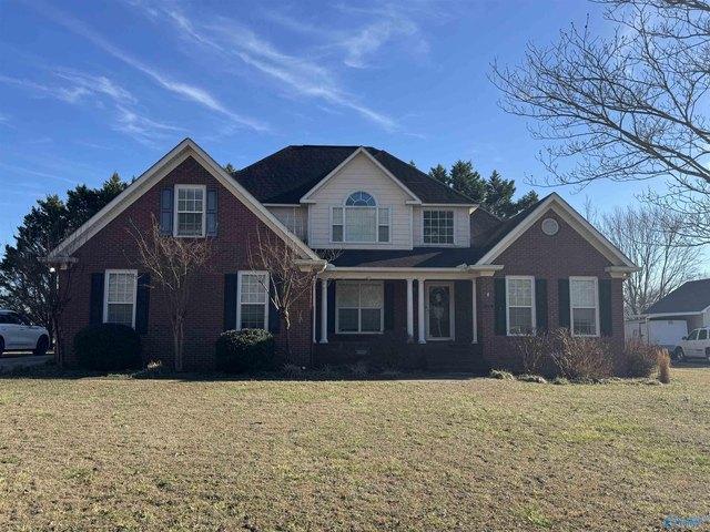 House for sale in Boaz, Alabama