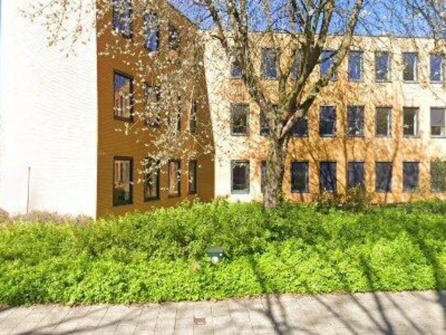 Bedrijfspand te huur in Deventer, Overijssel