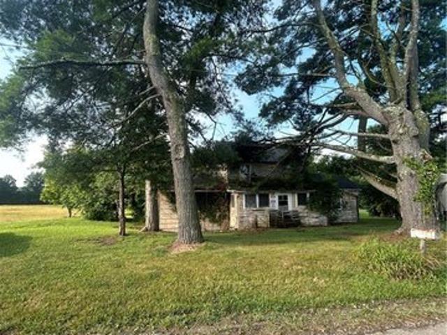 House for sale in New Concord, Ohio