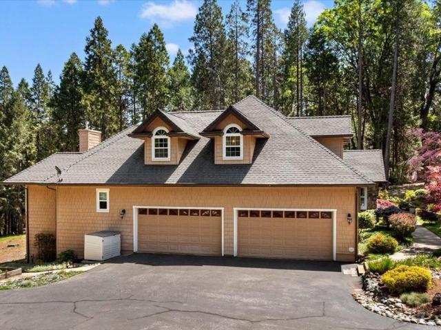 House for sale in Grass Valley, California