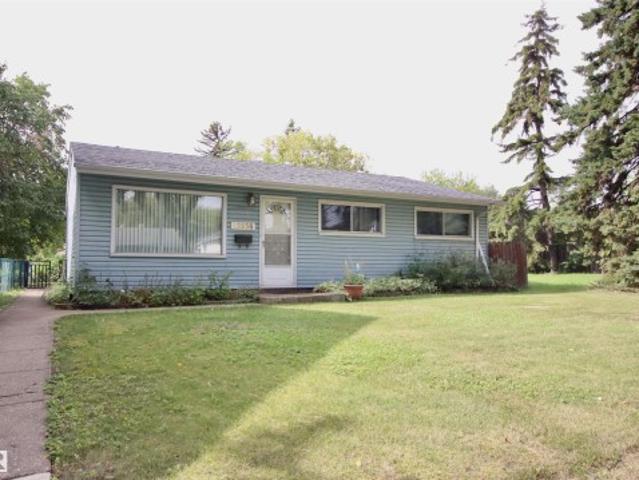 House for sale in Wedgewood, Alberta
