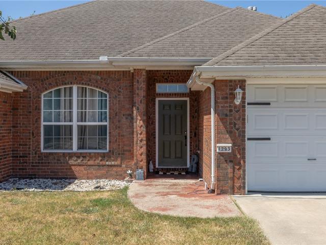 House for sale in Ark