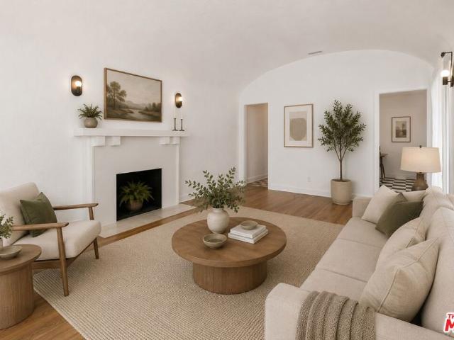 Property for rent in Canoga Park, California