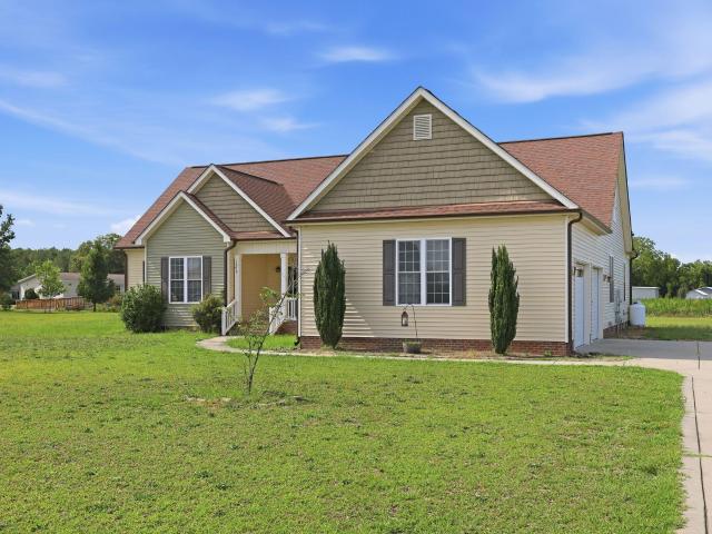 House for sale in Bunnlevel, North Carolina