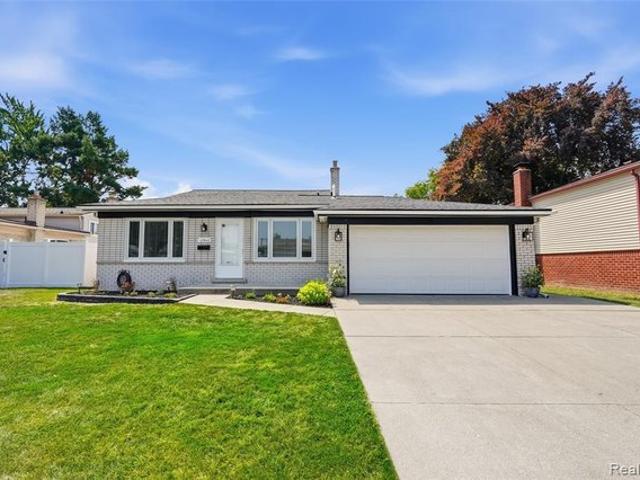 House for sale in Warren, Michigan