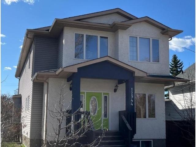 House for sale in Wedgewood, Alberta