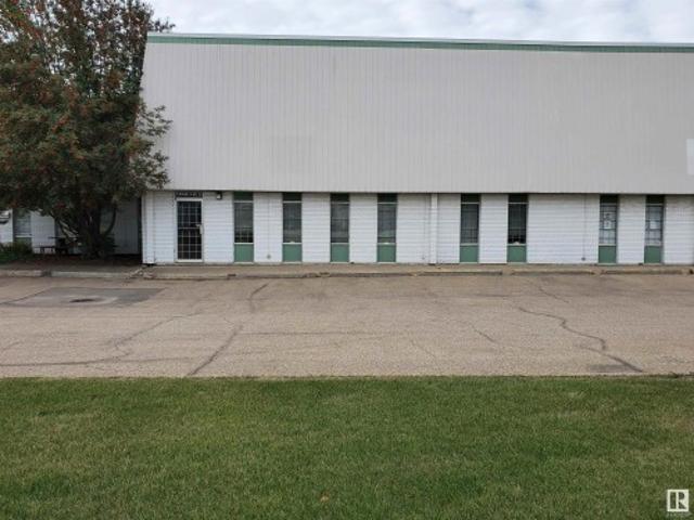 Commercial for rent in Edmonton