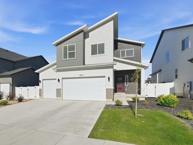 House for sale in Riverton, Salt Lake County