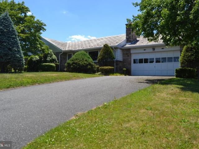 House for sale in Lehigh, Pennsylvania
