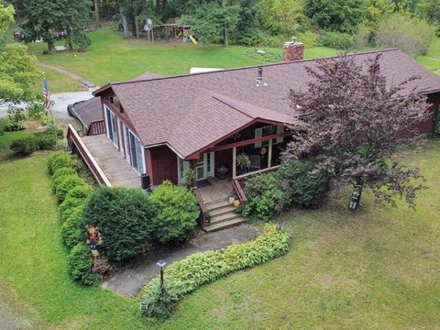 House for sale in Polk, Ashland County