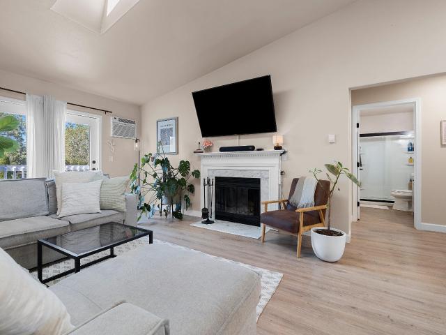 Condo for sale in Menasha, Winnebago County