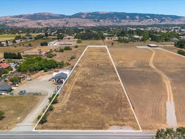 Land for sale in San Martin, Santa Clara County