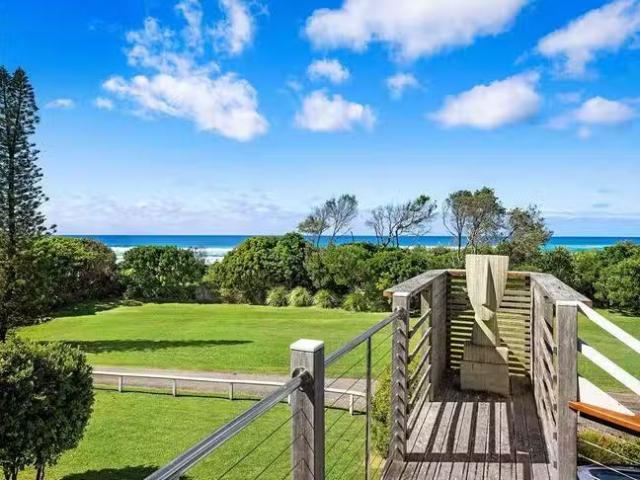House for rent in Suffolk Park, New South Wales