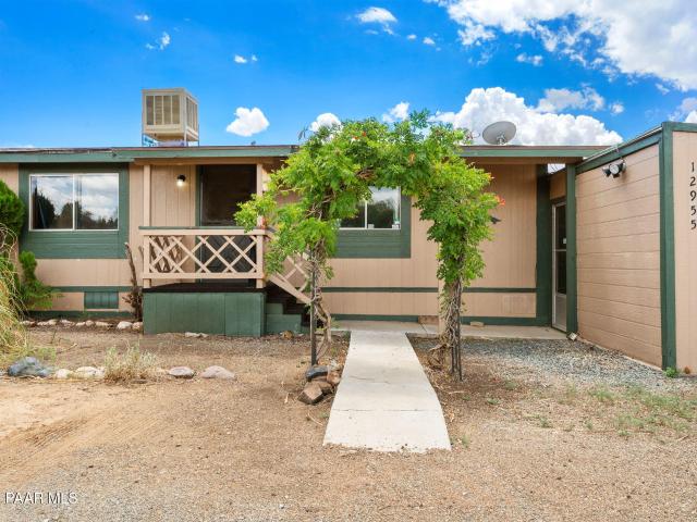 House for sale in Mayer