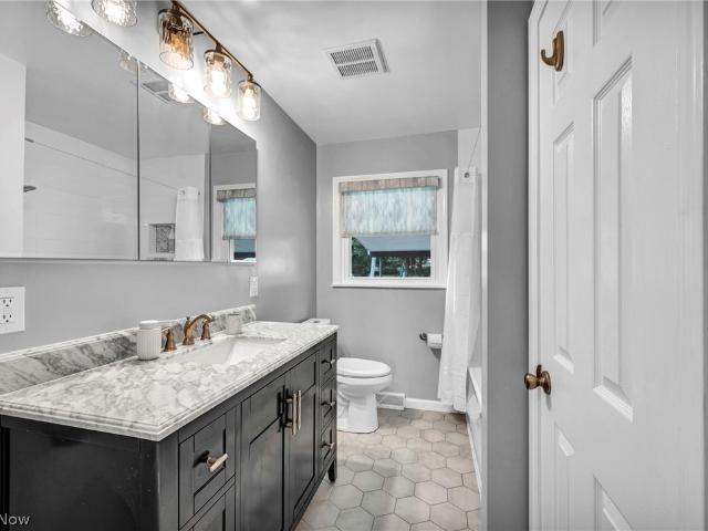 House for sale in Brunswick, Ohio