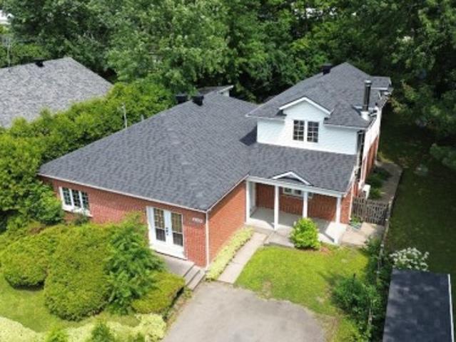 House for sale in Sainte-dorothee, Quebec