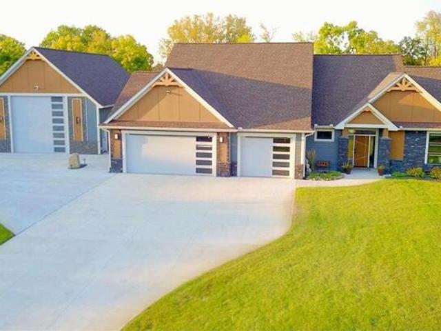 House for sale in Otsego