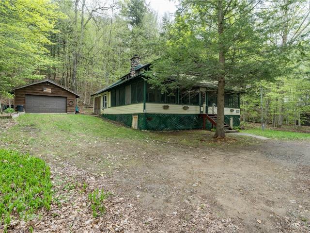House for sale in Oneida, New York
