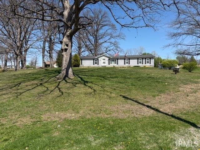 House for sale in Jasonville, Indiana