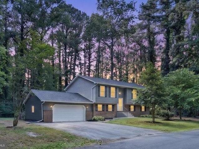 House for sale in Lusby, Maryland