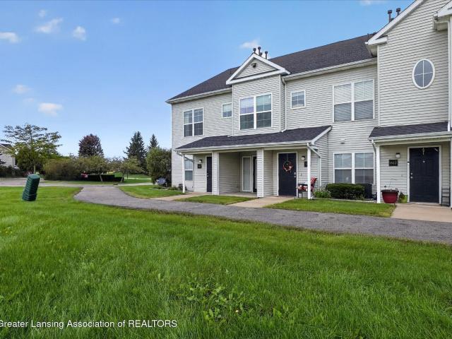 Condo for sale in Grand Ledge, Eaton County