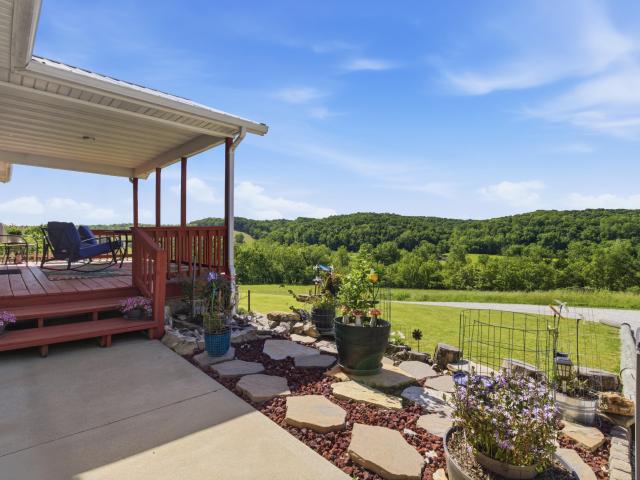 House for sale in Barry, Missouri
