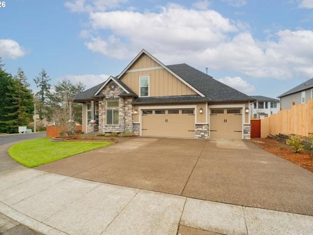 House for sale in La Center, Washington