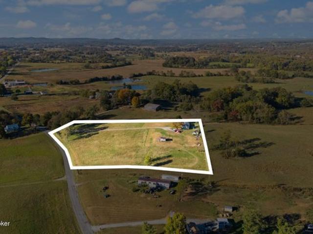 House for sale in Hardyville, Kentucky
