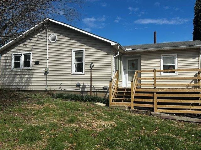 House for sale in Laurelville, Ohio