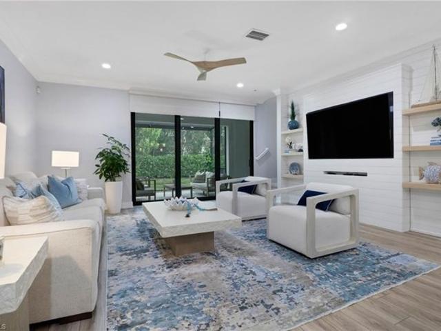 Townhouse for sale in Naples, Florida